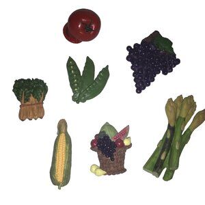 Set of 7 Vintage Mixed Vegetables/Fruit Magnets